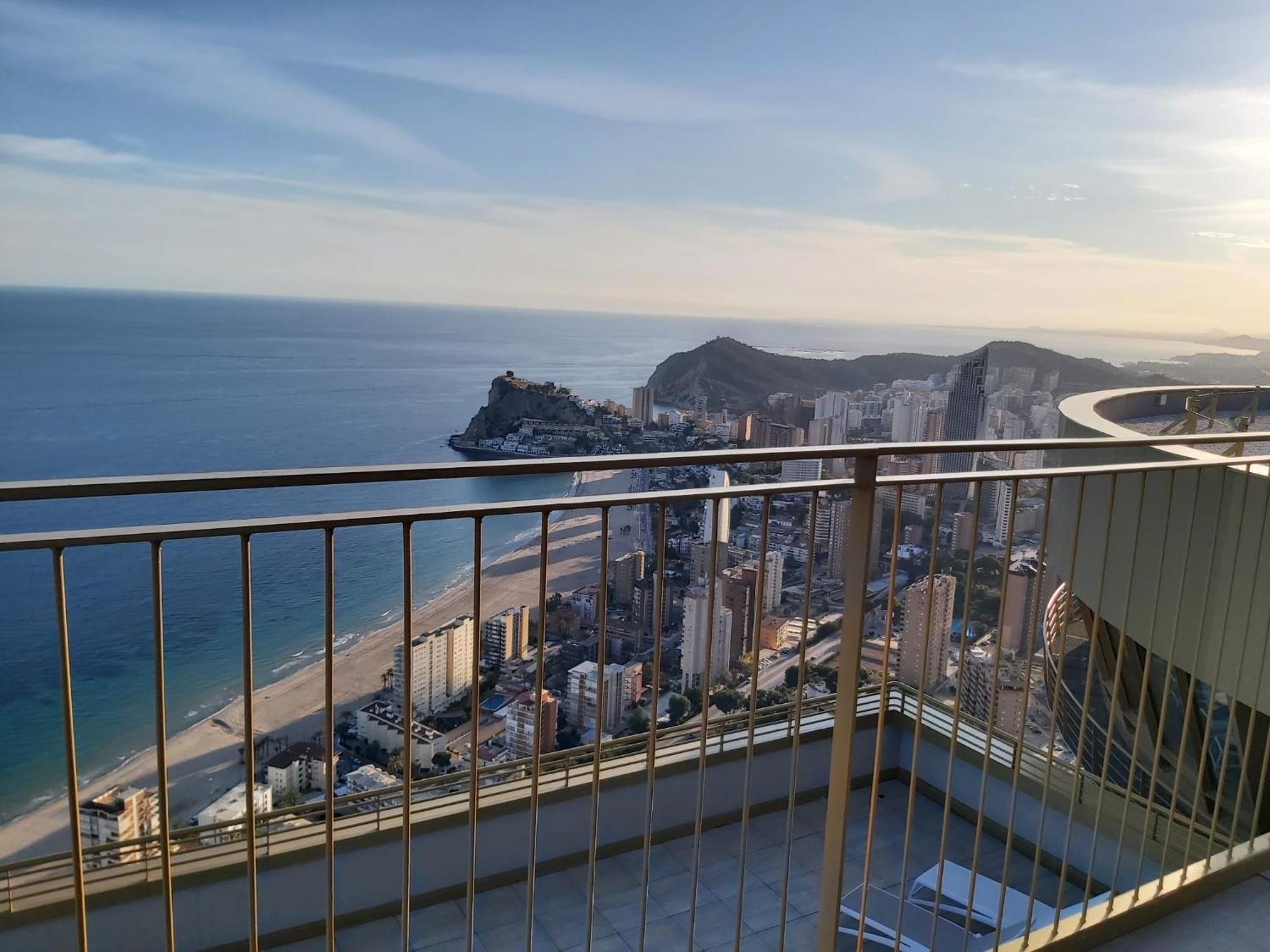 Intempo Luxury Ocean Views Resort Benidorm Exterior foto